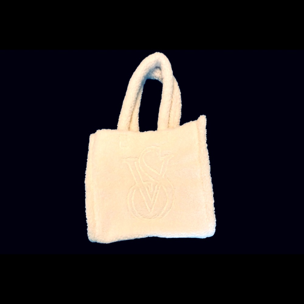 Victoria’s Secret logo tote!